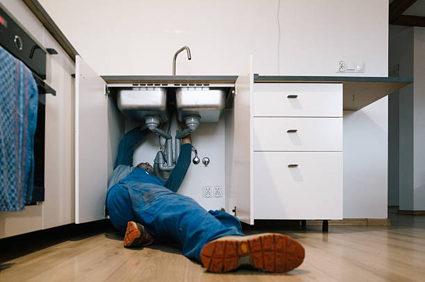 Professional Leak Detection technician working in Pleasant Hall, PA